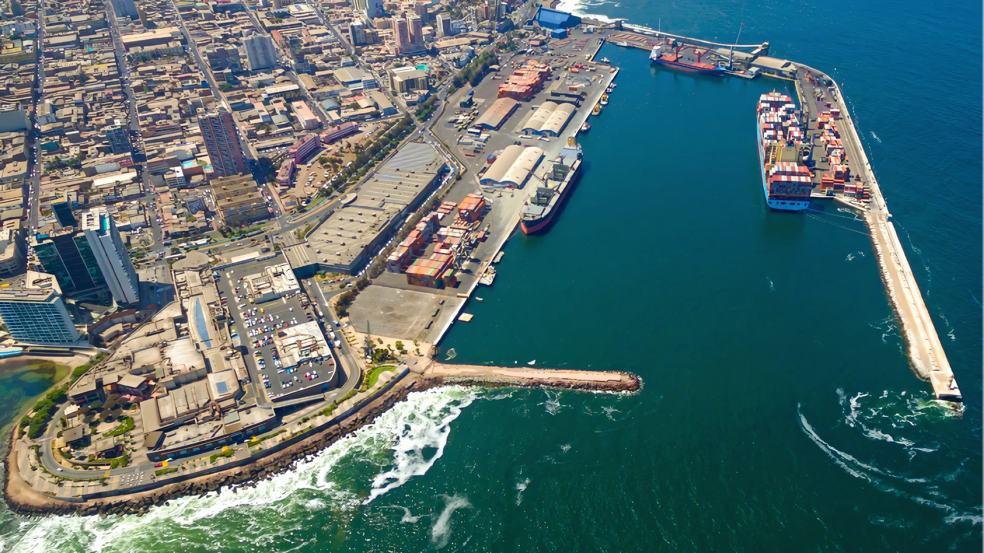 Vista aérea del Puerto de Antofagasta